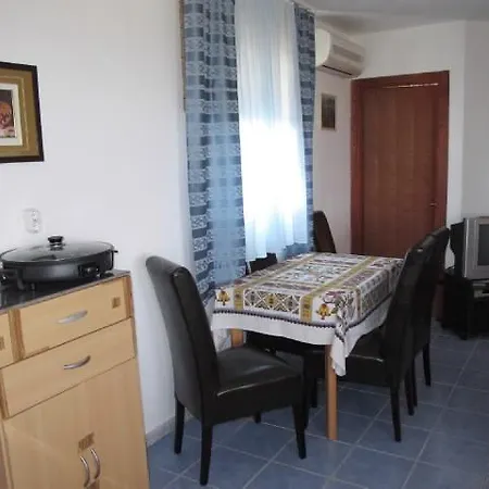 Apartment Jozefina *